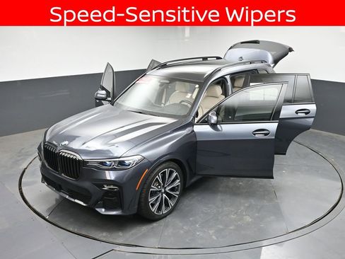 Used 2022 BMW X7 M50i image 48