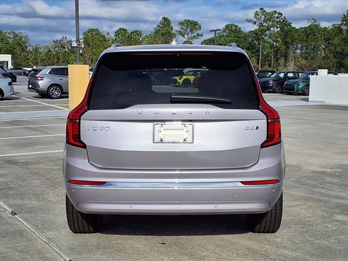 New 2026 Volvo XC90 B6 Plus image 6