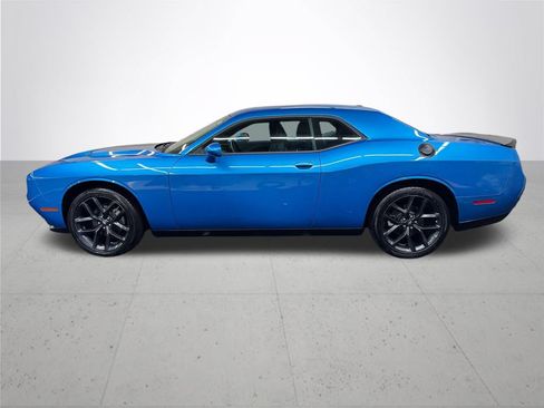 Used 2023 Dodge Challenger SXT w/ Blacktop Package RWD image 3