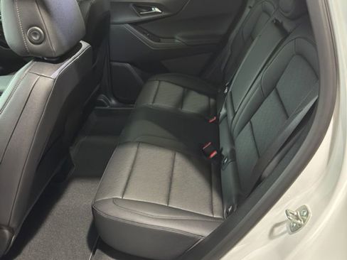 New 2026 Chevrolet Equinox LT w/ Convenience Package II image 13