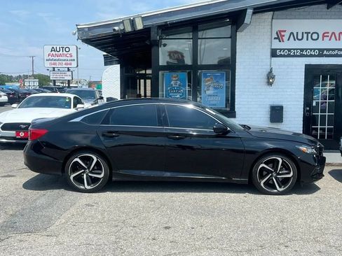 Used 2019 Honda Accord Sport image 1