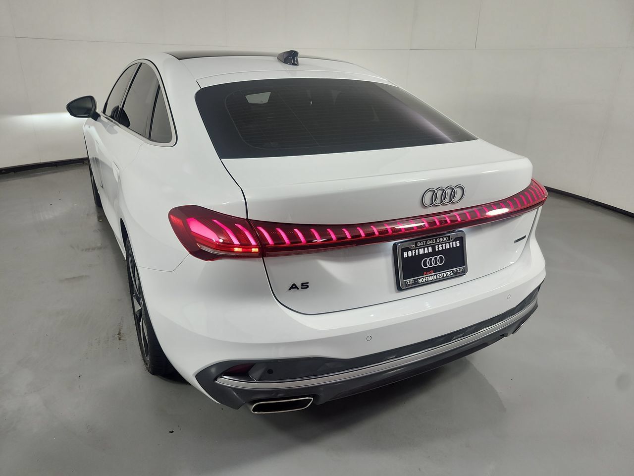 Used 2025 Audi A5 2.0T Premium Plus w/ Premium Plus AWD/4WD image 6
