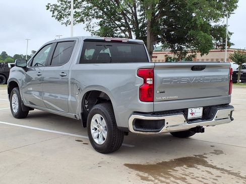 Used 2025 Chevrolet Silverado 1500 LT RWD image 2
