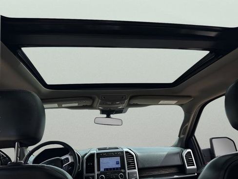 Used 2020 Ford F150 Lariat w/ Equipment Group 502A Luxury image 12