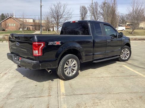 Used 2017 Ford F150 XL w/ Equipment Group 101A Mid image 4