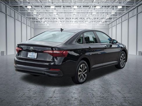 Used 2024 Volkswagen Jetta S FWD image 5