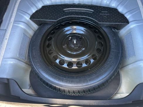 Used 2021 Chevrolet Malibu RS image 26