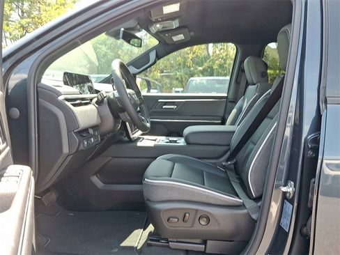 New 2026 GMC Sierra EV Elevation image 7