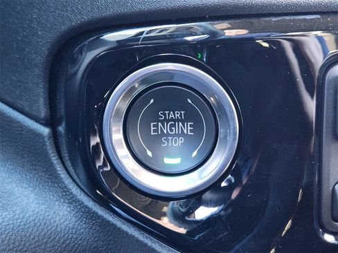 Used 2026 GMC Sierra 1500 Elevation image 21