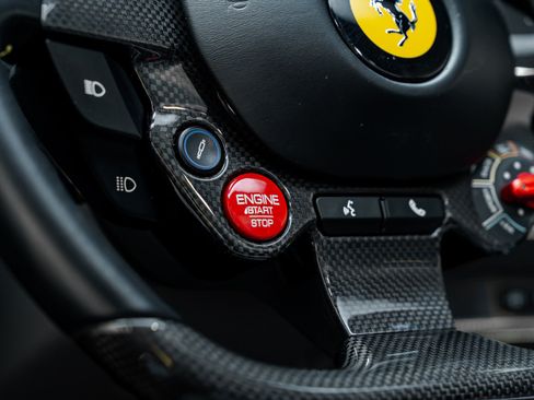 Used 2022 Ferrari F8 Tributo RWD image 48