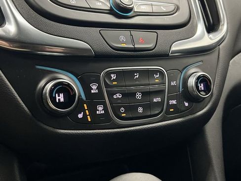 Certified 2024 Chevrolet Equinox LT image 18