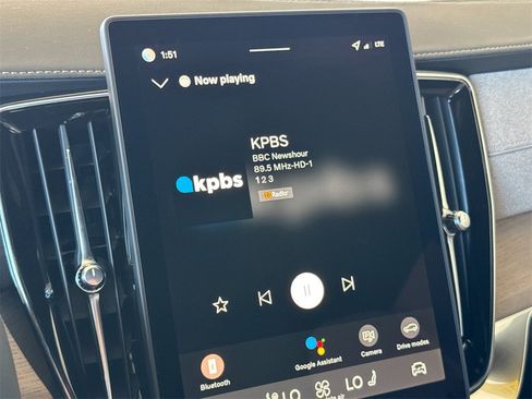 New 2026 Volvo XC90 T8 Plus image 18