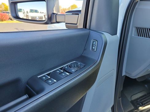 New 2026 Ford F550 4x4 Crew Cab image 18
