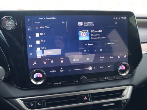 Certified 2023 Lexus RX 350 Premium Plus w/ Accessory Package (Z1) image 23