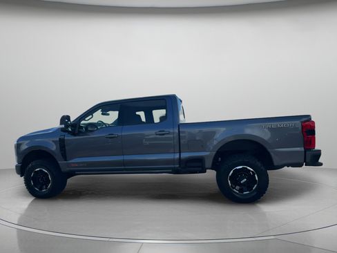 New 2026 Ford F250 Platinum w/ Tremor Off-Road Package image 16