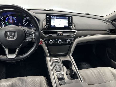 Used 2020 Honda Accord Touring image 24