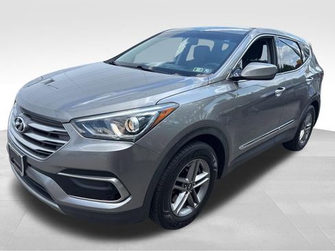 Used 2017 Hyundai Santa Fe Sport FWD image 1