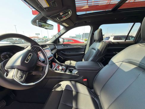 New 2026 Jeep Grand Cherokee L Limited AWD/4WD image 15