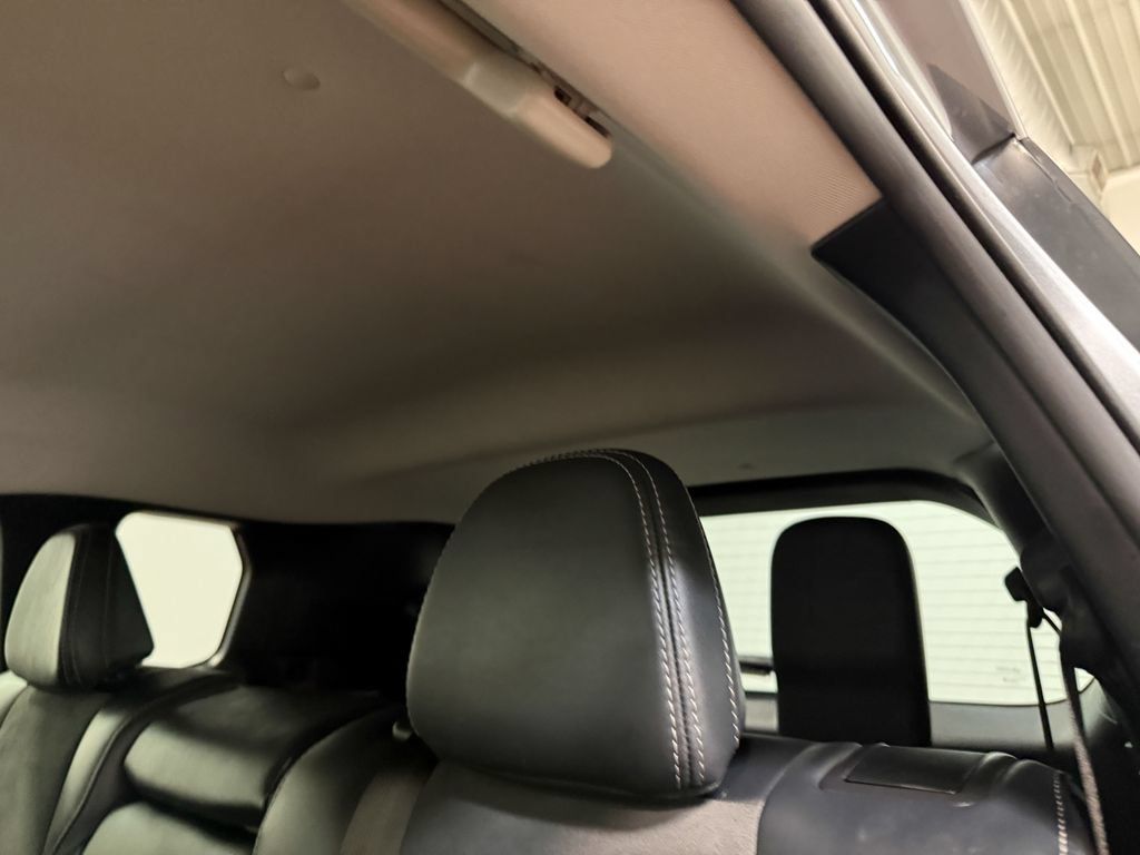 Used 2024 Mitsubishi Outlander SE AWD/4WD image 9