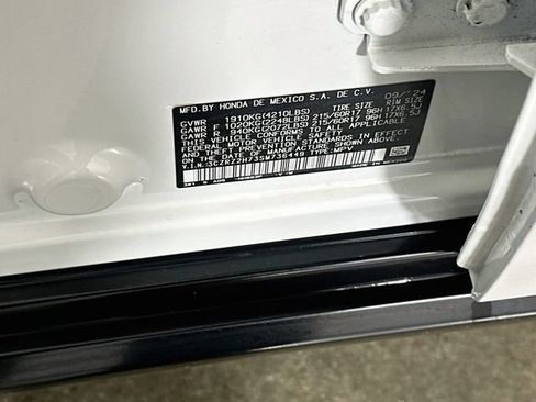 Certified 2025 Honda HR-V EX-L image 34