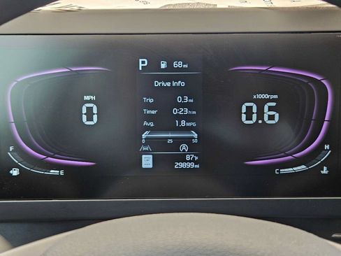 Certified 2025 Kia Sportage LX FWD image 28