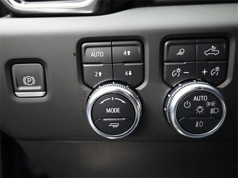 Used 2023 GMC Sierra 1500 Denali w/ Technology Package image 8
