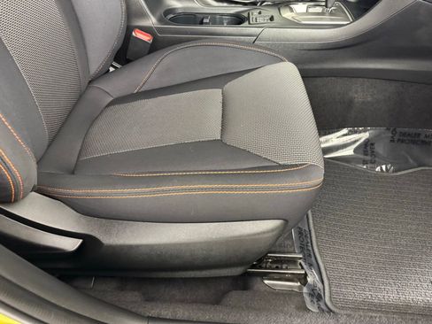 Used 2021 Subaru Crosstrek 2.0i Premium w/ Moonroof Package image 34