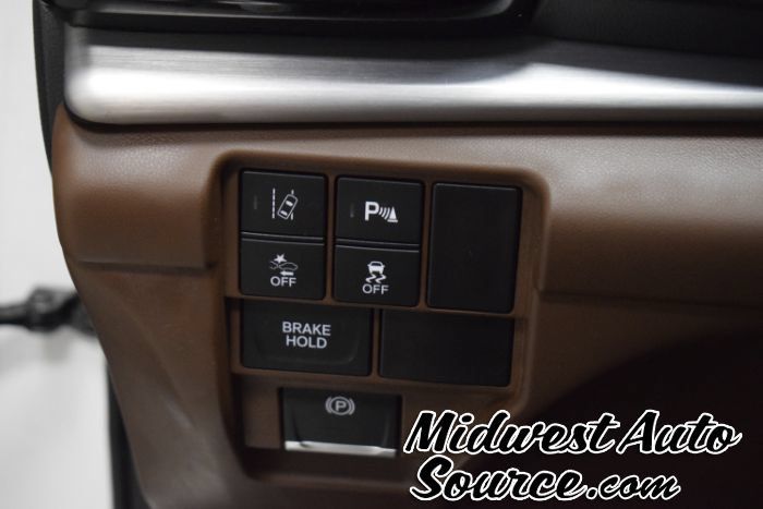 Used 2020 Acura RDX w/ Technology Package AWD/4WD image 16