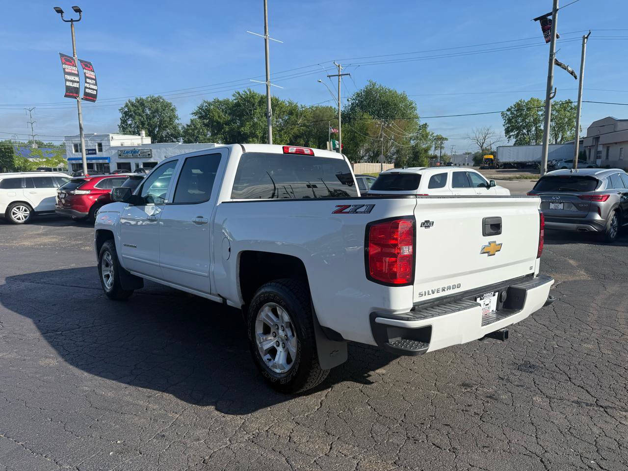 Used 2018 Chevrolet Silverado 1500 LT w/ All Star Edition AWD/4WD image 5