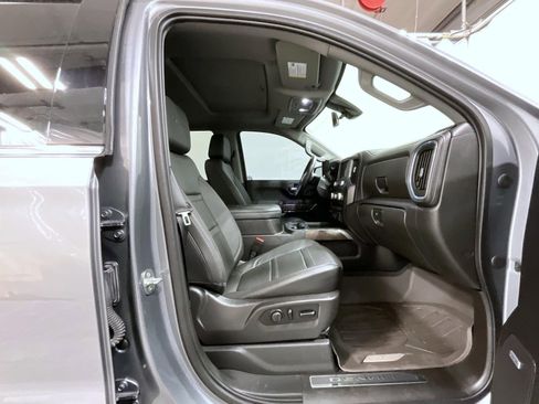 Used 2021 GMC Sierra 1500 Denali w/ Denali Ultimate Package AWD/4WD image 16