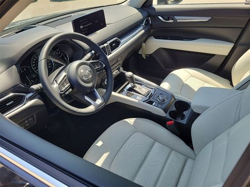 New 2025 MAZDA CX-5 AWD 2.5 S w/ Premium Plus Pkg image 4