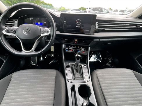 Used 2025 Volkswagen Jetta S FWD image 13