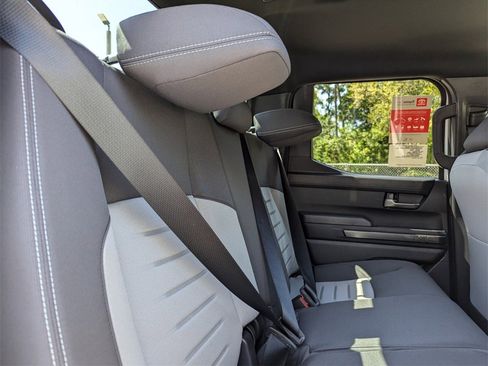 New 2025 Toyota Tacoma TRD Off-Road image 18