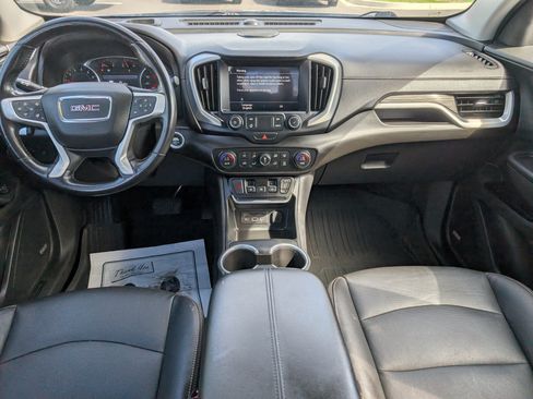 Used 2021 GMC Terrain SLT w/ Infotainment Package II FWD image 7