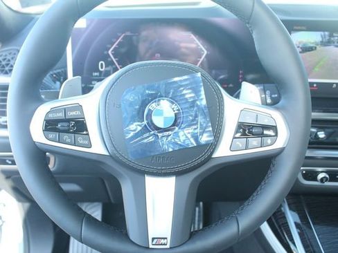 New 2026 BMW X7 xDrive40i w/ Executive Package image 15