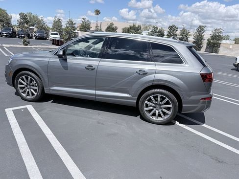 Used 2018 Audi Q7 3.0T Premium Plus image 11