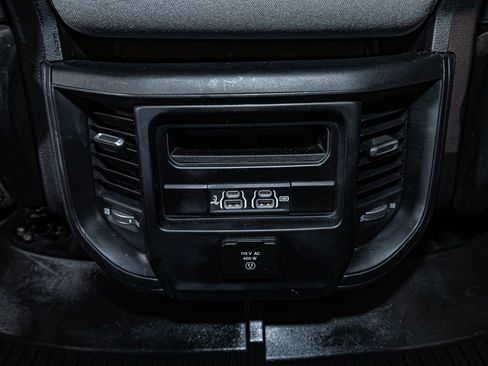 Used 2020 RAM 1500 Big Horn image 21