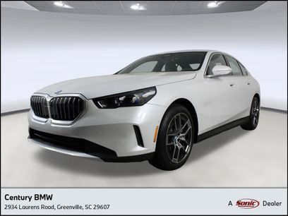 New 2026 BMW 530i xDrive w/ Premium Package