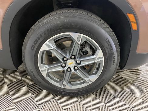 Used 2024 Chevrolet Blazer LT w/ Convenience Package image 11