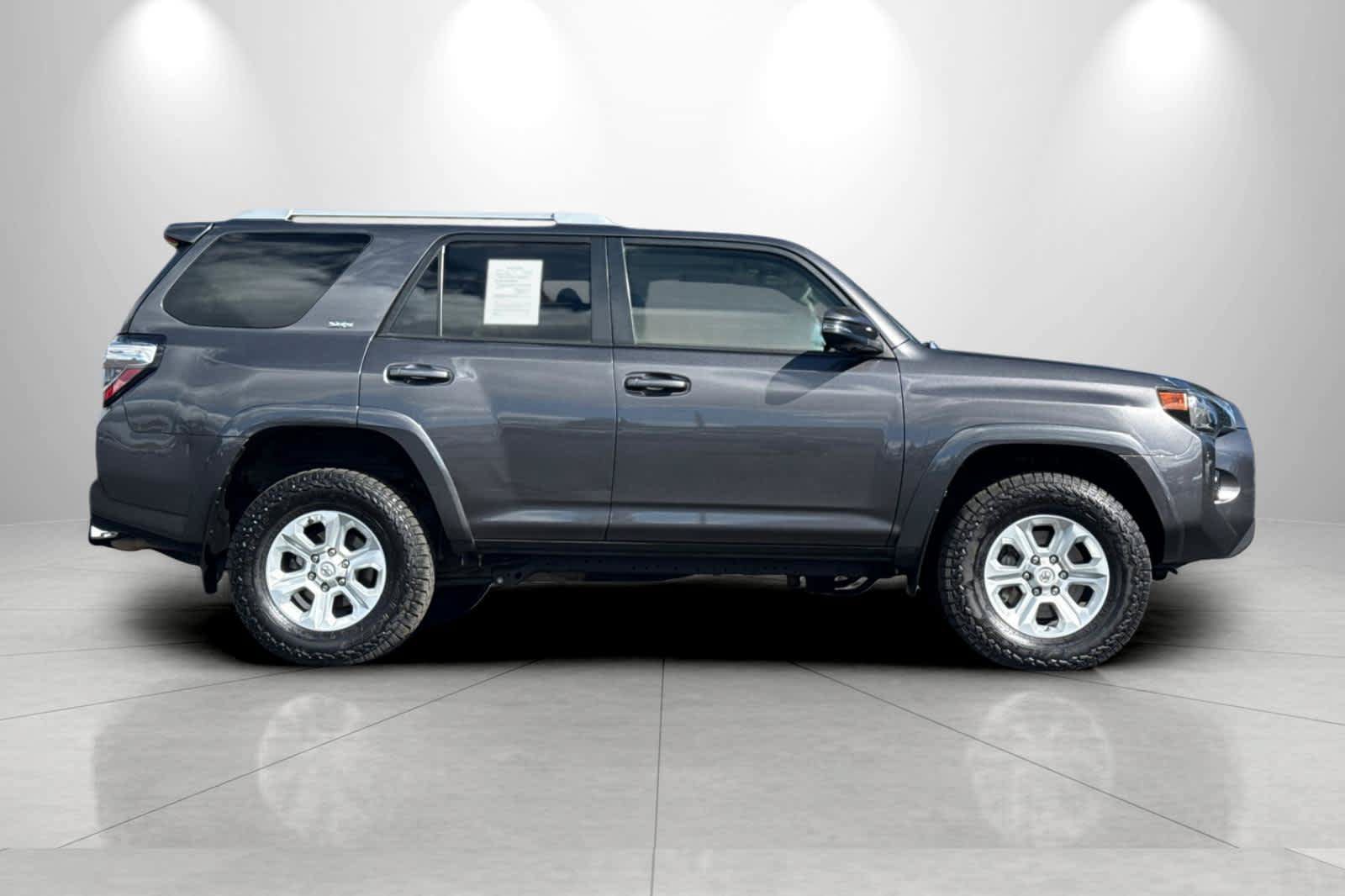 Used 2018 Toyota 4Runner SR5 Premium AWD/4WD image 8