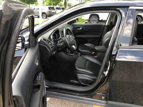 Used 2020 Jeep Compass Limited w/ Rear Convenience Group AWD/4WD image 20
