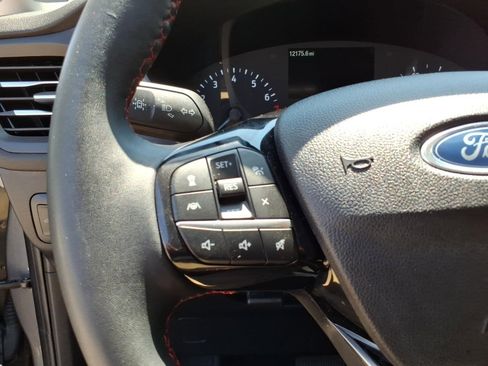 Used 2022 Ford Escape SEL w/ SEL Stealth AWD Package image 13