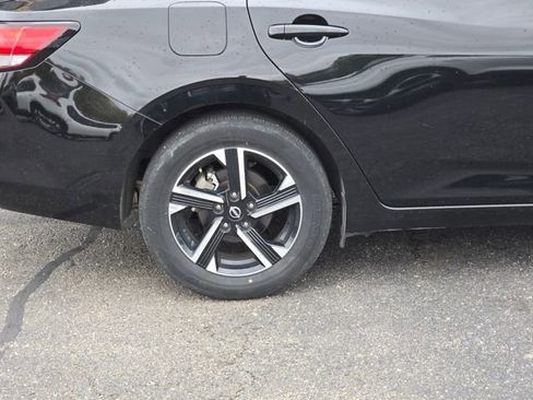 Used 2024 Nissan Sentra SV image 10