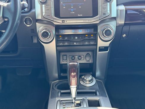 Used 2016 Toyota 4Runner Limited AWD/4WD image 15
