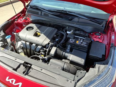 Used 2024 Kia Forte LXS image 23