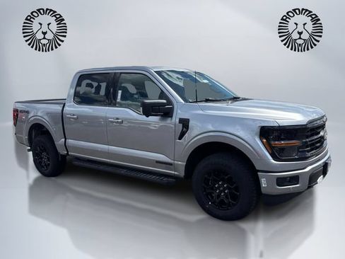 New 2026 Ford F150 XLT w/ Equipment Group 302A MID AWD/4WD image 3