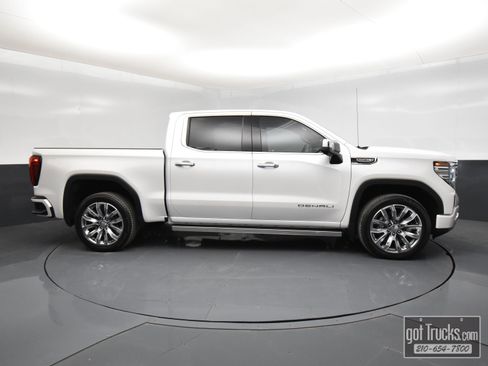 Used 2024 GMC Sierra 1500 Denali w/ Denali Reserve Package image 52