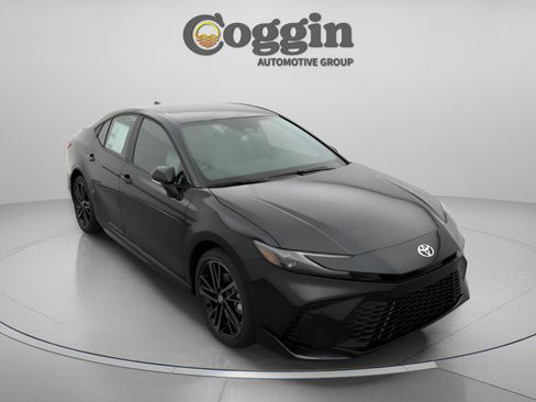 New 2026 Toyota Camry XSE AWD/4WD image 25