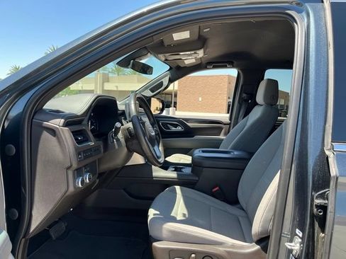 Used 2021 GMC Yukon SLE RWD image 8