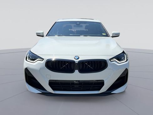 Used 2024 BMW 230i Coupe w/ Premium Package RWD image 16